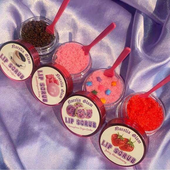 Four Different Flavored Organic Lip Scrubs - Picture 7 of 8